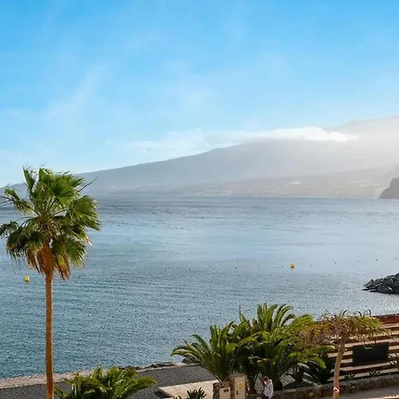 With Magnificent Sea Views Appartement