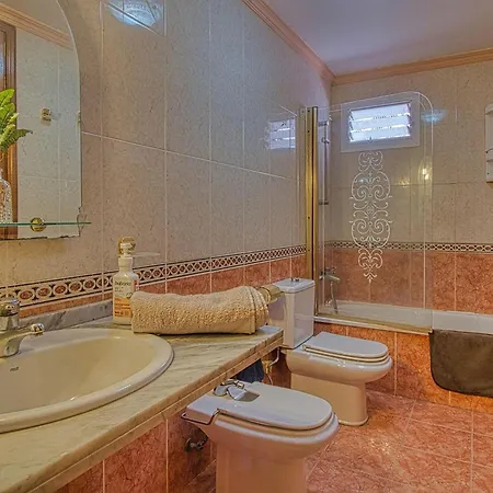 In With Stunning Sea Views アパート Radazul