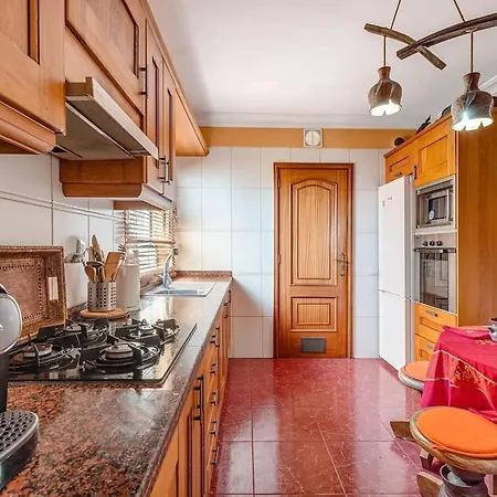 In With Stunning Sea Views