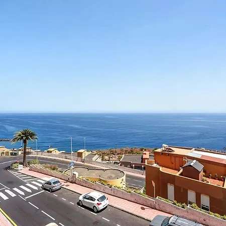 In With Stunning Sea Views *